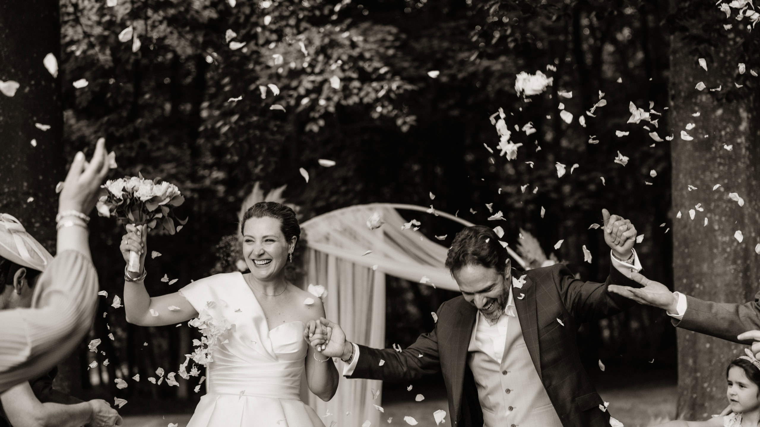 Owly Photography - Photographe de mariage à Lille - Immortalisez vos plus beaux souvenirs avec notre professionnel de confiance